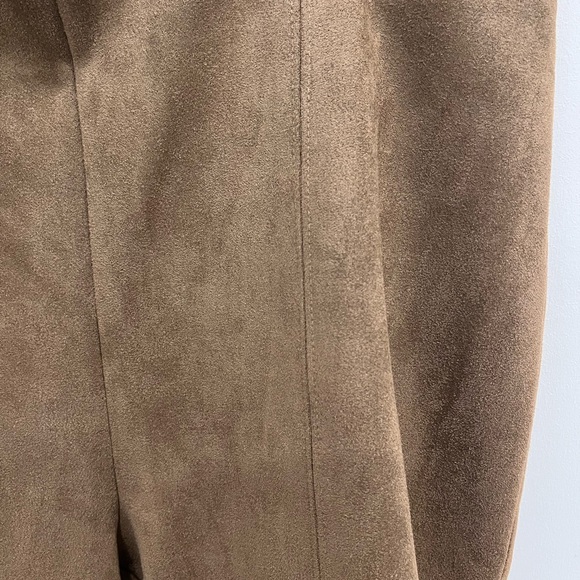 Joe Fresh Brown Faux Suede Leggings Size Medium | Color: Brown/Tan - Picture 4 of 6